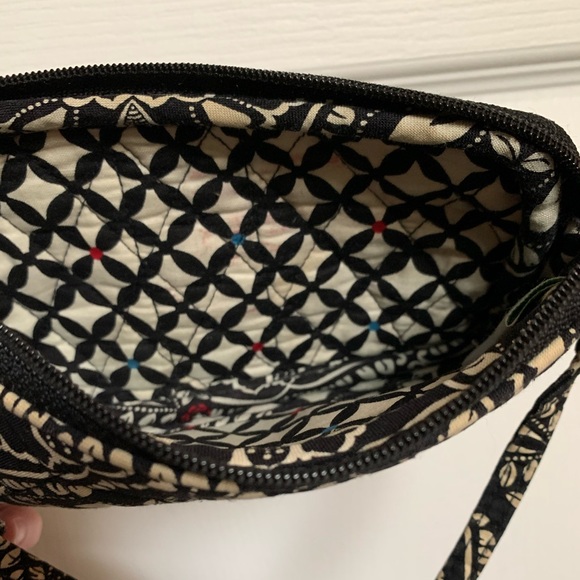 Vera Bradley Wristlet - Picture 6 of 10